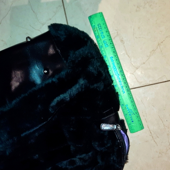 GORGEOUS SUZANNE FAUX FUR MINK HUGE SEXXXY NAUGHTY BLACK OVERSIZED TRAVEL BAG - Picture 10 of 11